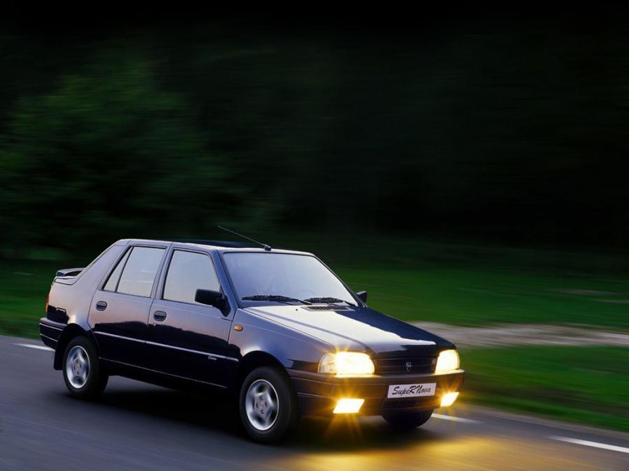  Dacia SupeRNova 2000 года  (фото 2 из 2)